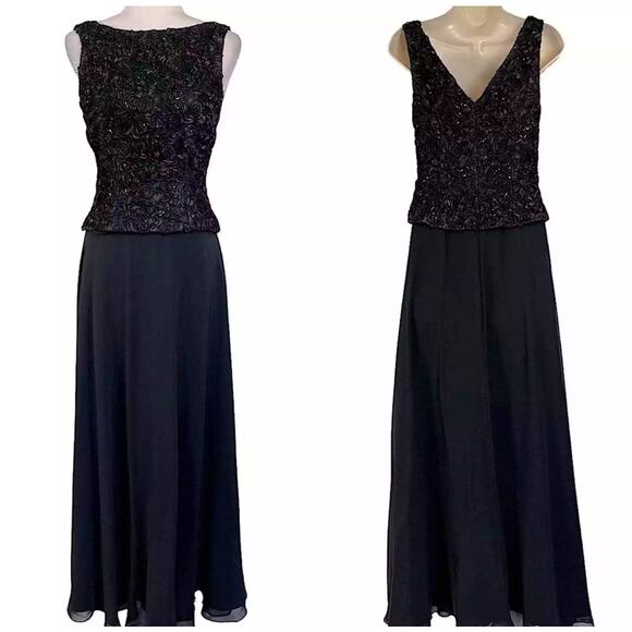 JS Collections Black Chiffon Appliqué Gown Size 2-4 - Picture 6 of 11